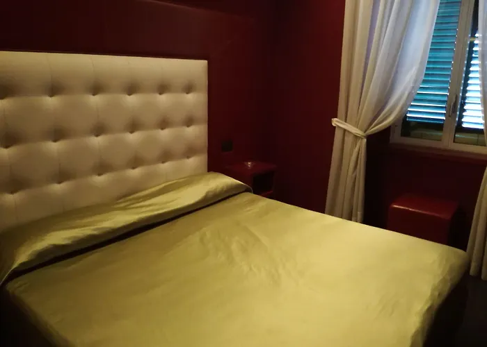 Hotel Guiren Dal 1959 Napoli